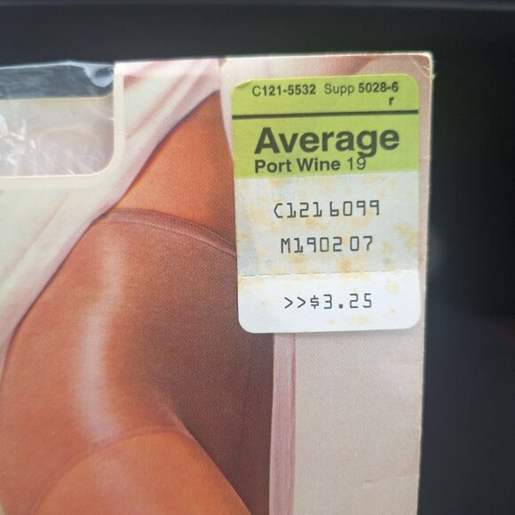 JCPenney Sheerest Support Pantihose Port Wine 19 Sandalfoot Average Nylon - Picture 4 of 8